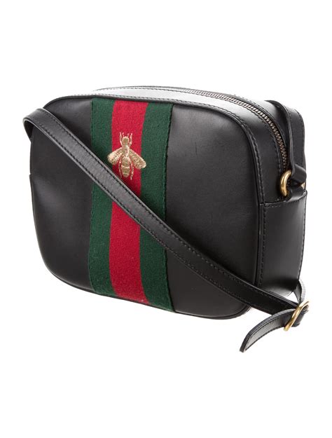 gucci bee crossbody bag.